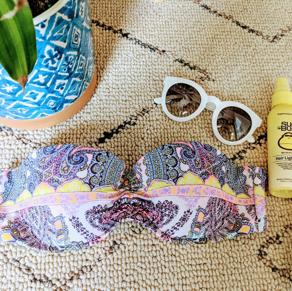 Victoria's Secret Paisley Bikini Top 34B